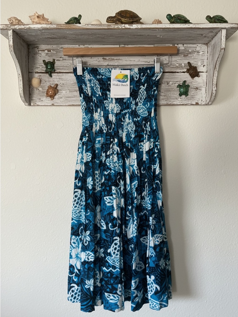Makai Beach Women’s Blue Floral Smocked Strapless Sun Dress- Size Small NWT